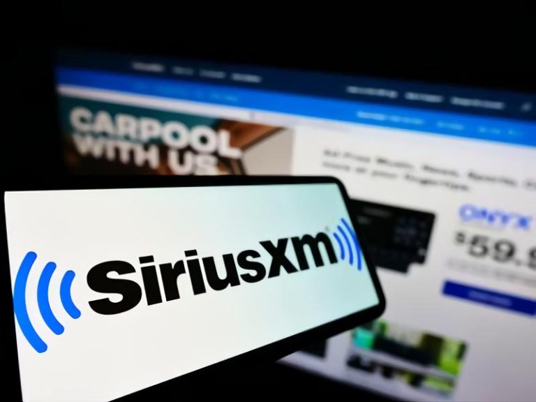 Discover the Benefits of a Free SiriusXM Trial Subscription ScreenPush